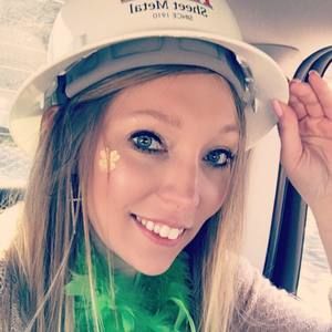 Meet your Posher, Camelia